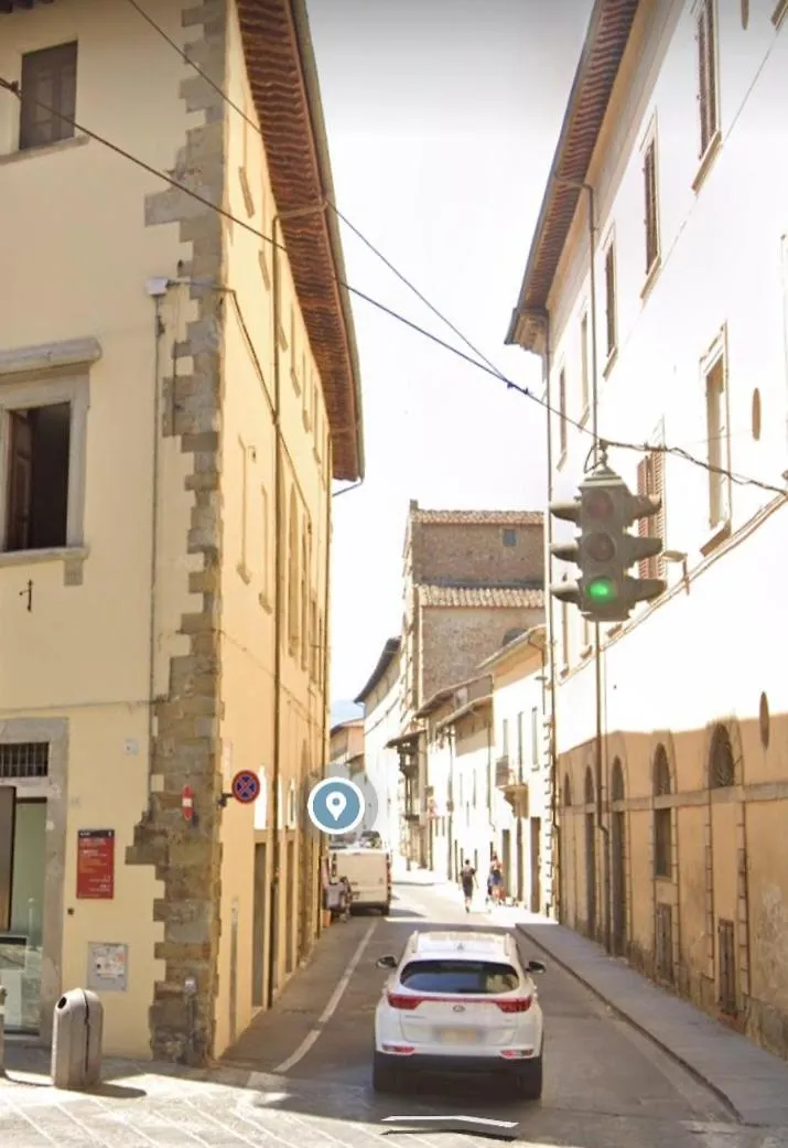 Piccolo Garibaldi Appartamento Arezzo 0*,